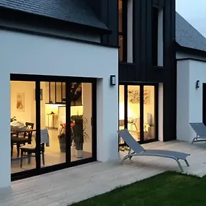  Ferienhaus Cote Cheminee 400 M De La 4 Velos